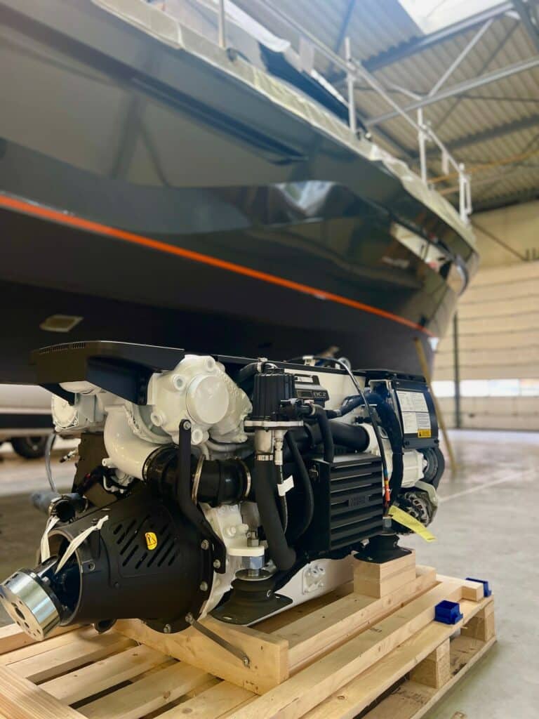 Volvo Penta IPS600... ready for installation. Mulder Motoren Volvo Penta