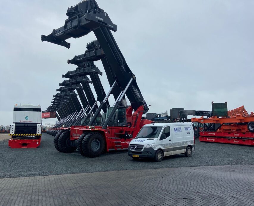 Wij geven vorm aan de maritieme en industriële sector.